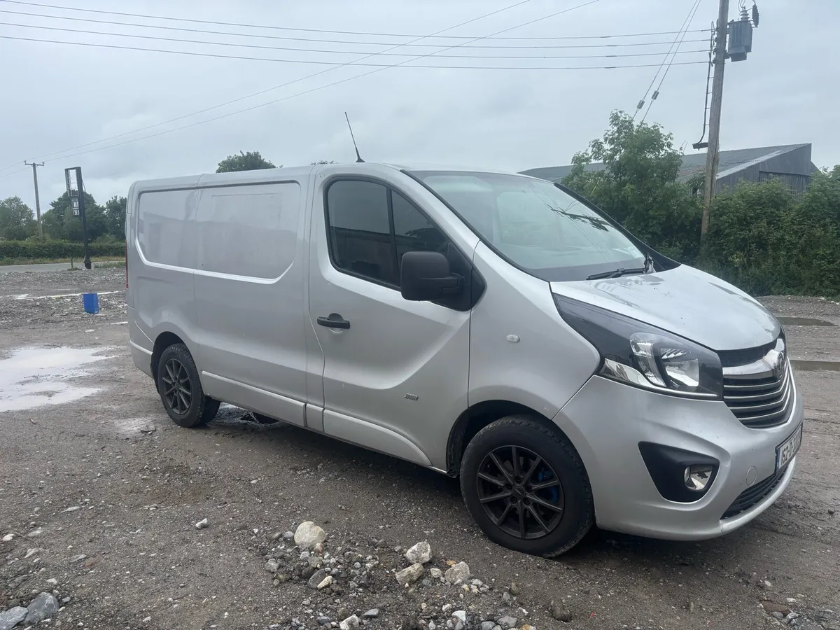 Vauxhall Vivaro - Image 1