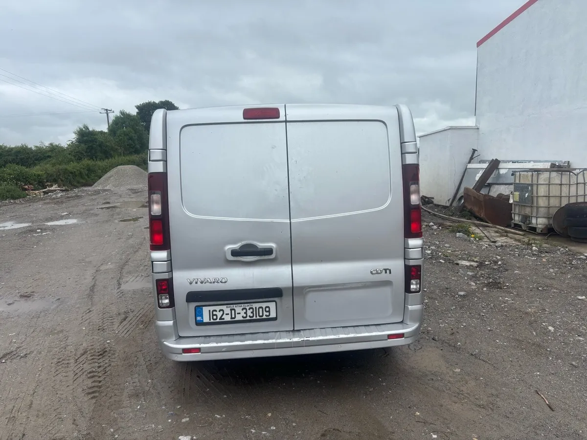 Vauxhall Vivaro - Image 4