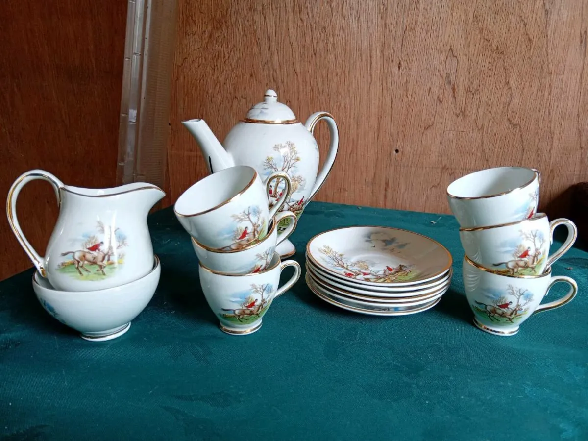 Vintage Arklow China tea set Tally ho pattern - Image 4