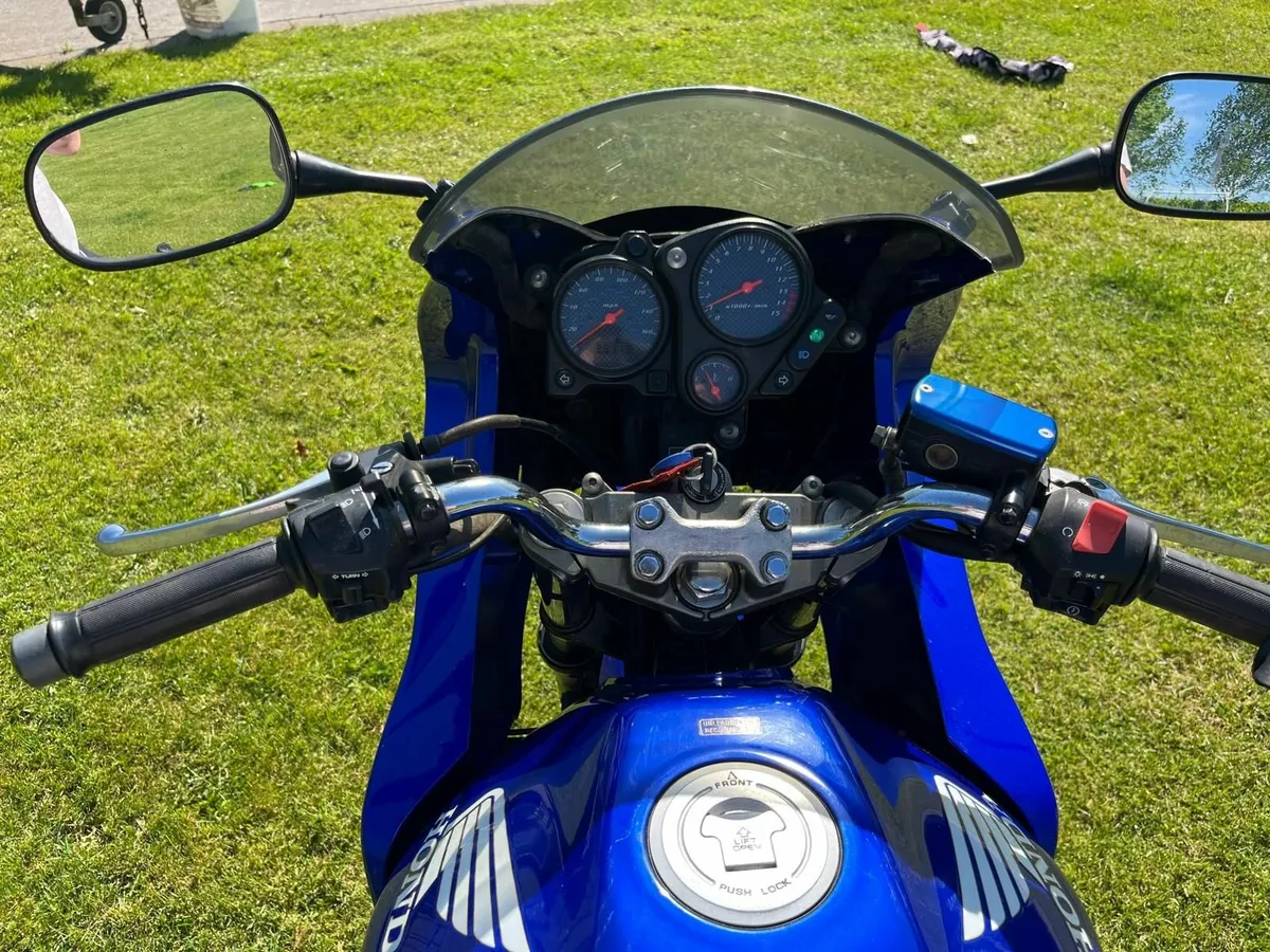 Motorbike - Image 3