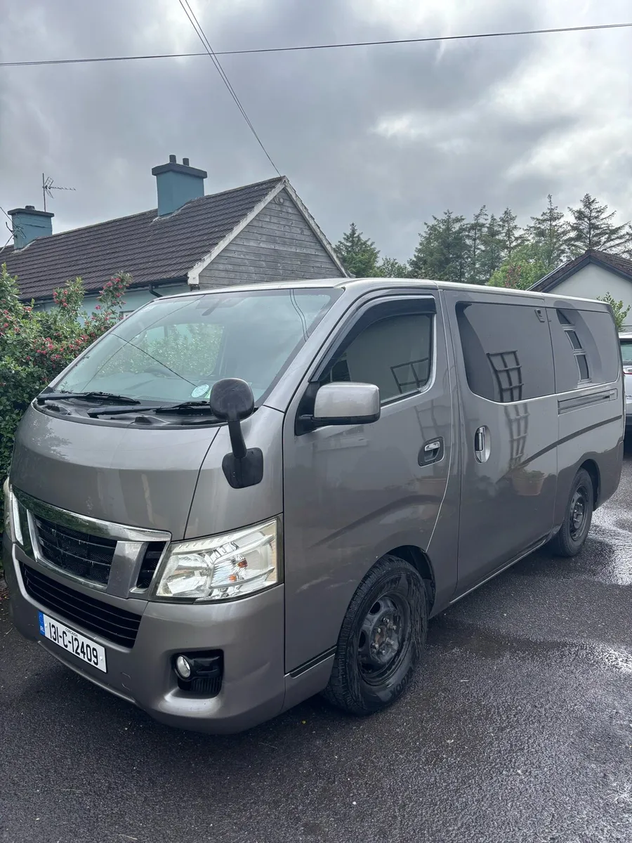 Nissan NV 350 - Image 1