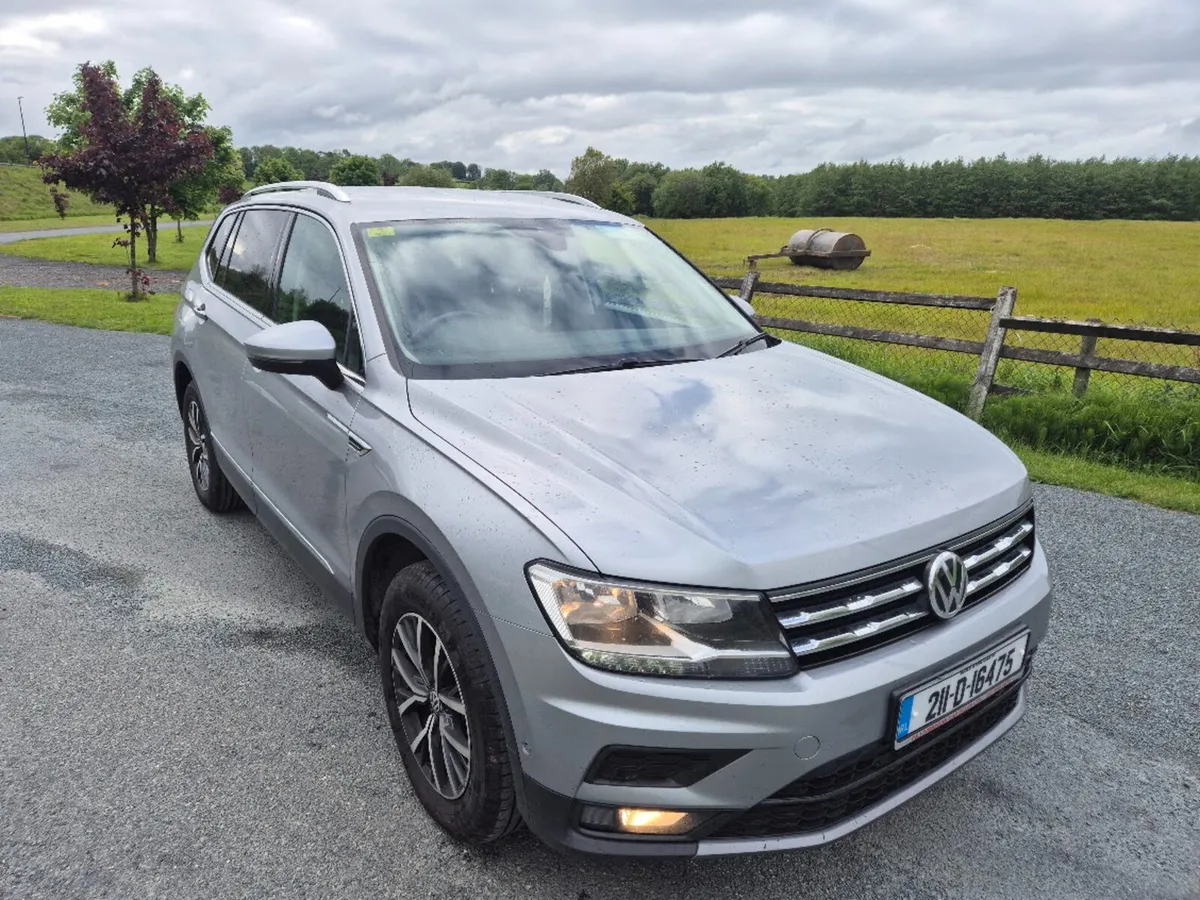 211 VW Tiguan A7 CL 2.0 TDI D7F 5DR AUTO - Image 1