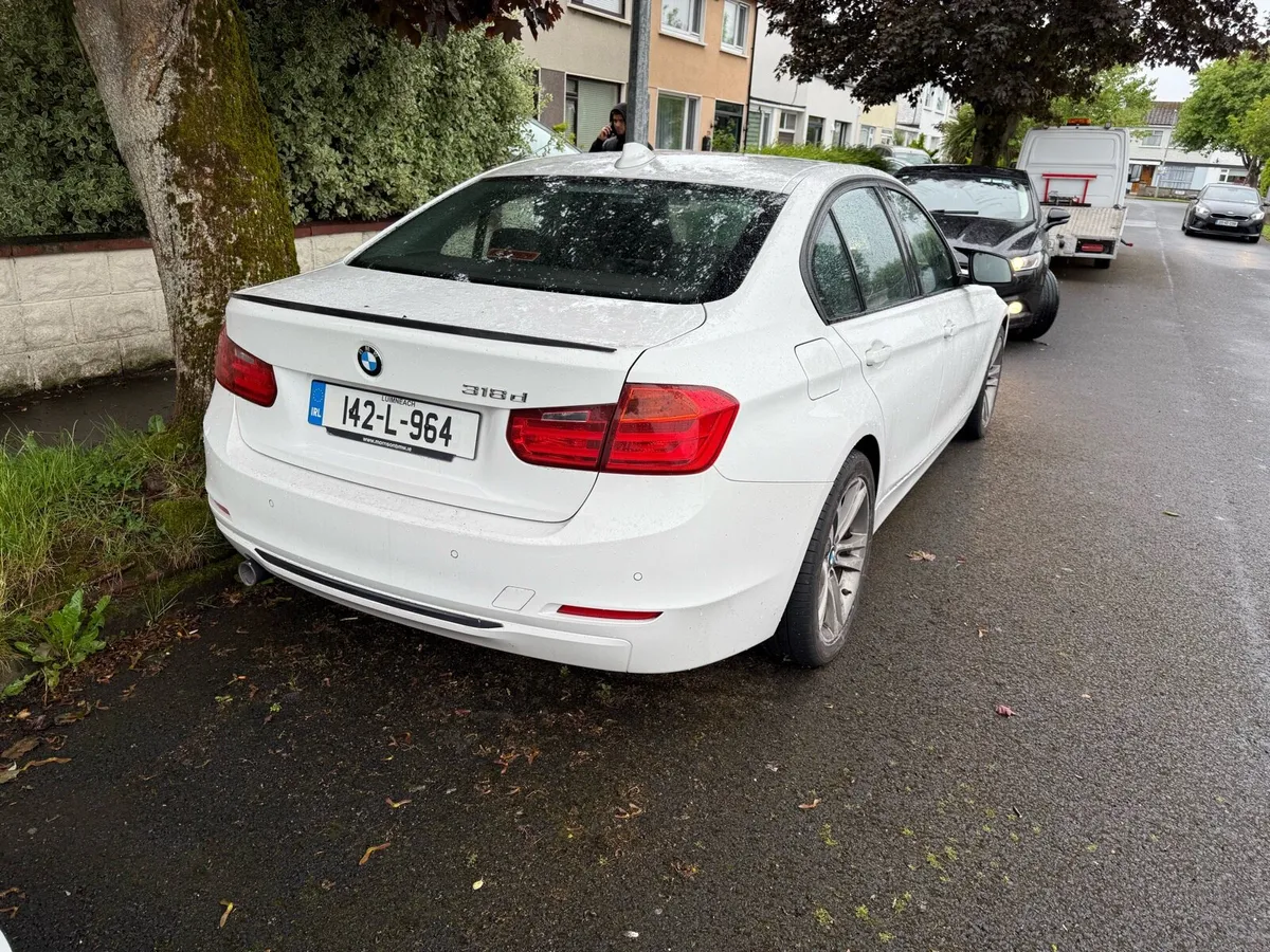 Bmw 318D - Image 4