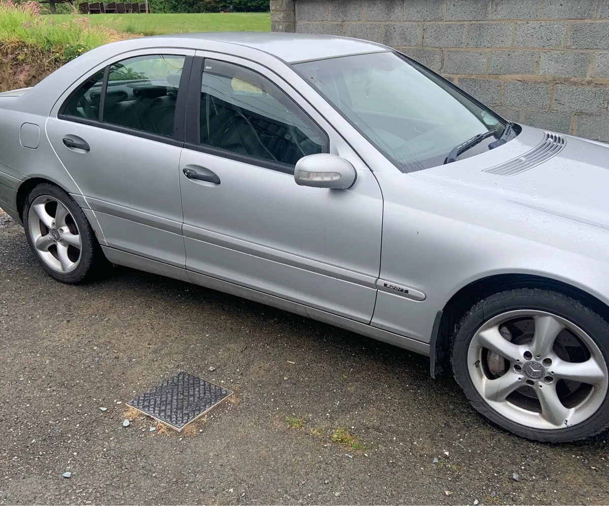 Mercedes C180 - Image 1