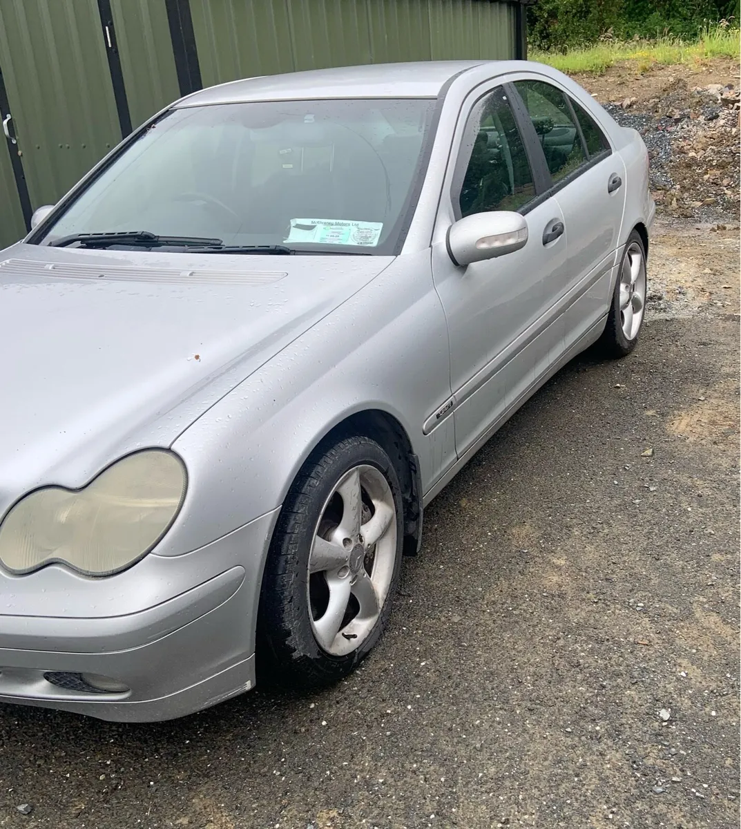 Mercedes C180 - Image 2