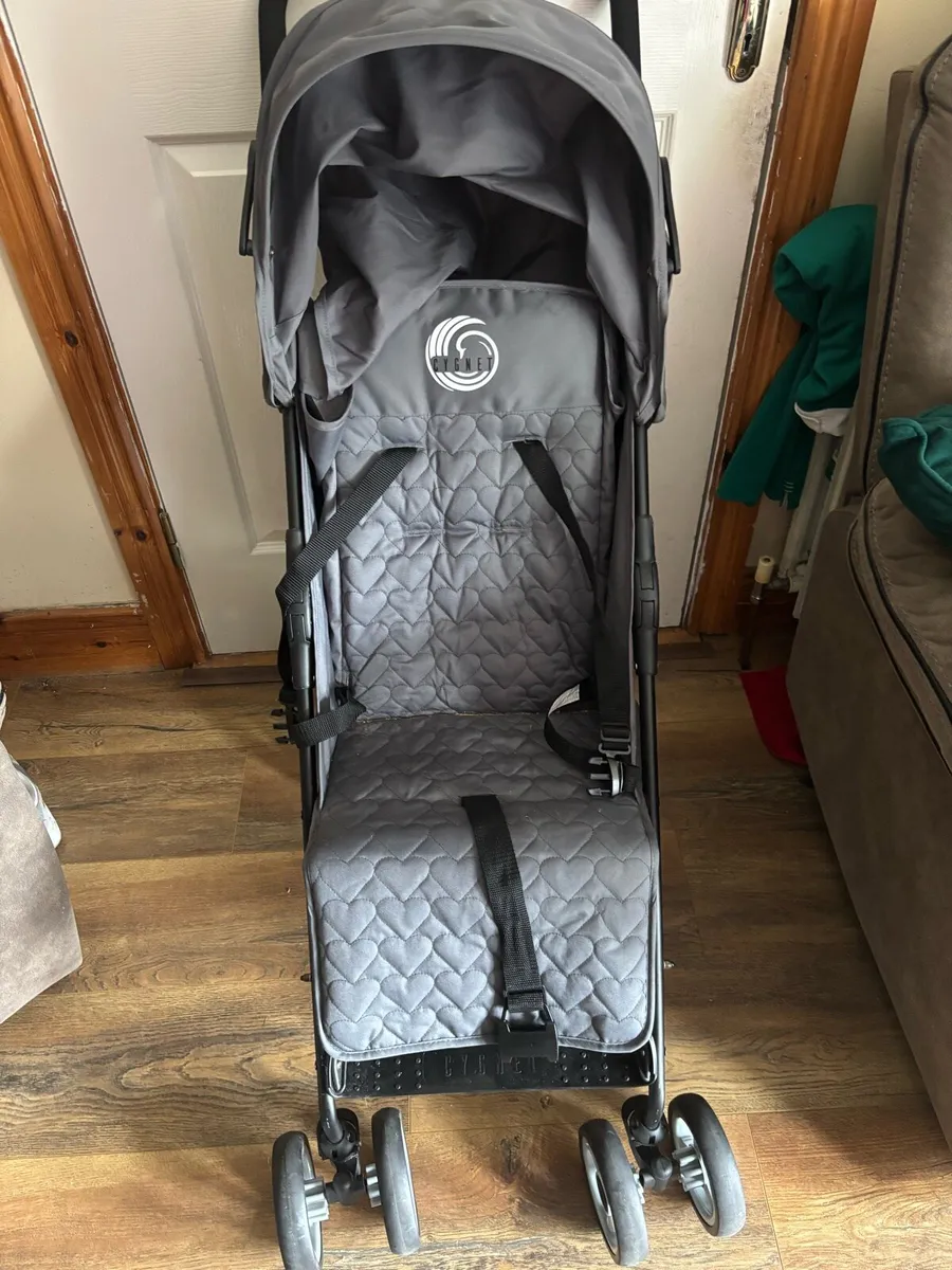 Cygnet light stroller - Image 1