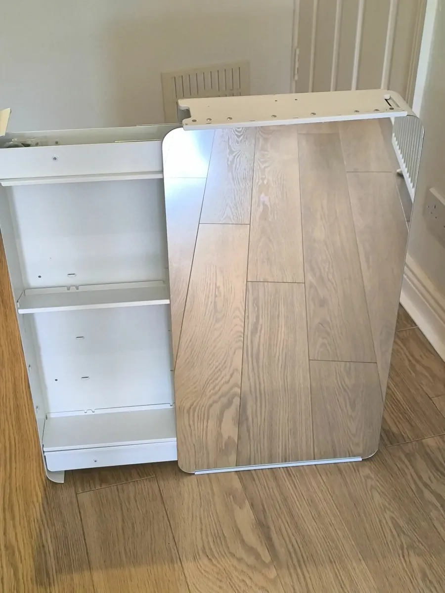 Cabinet for bathroom - Image 1