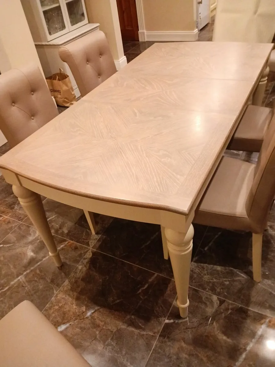 Dining Table - Image 3