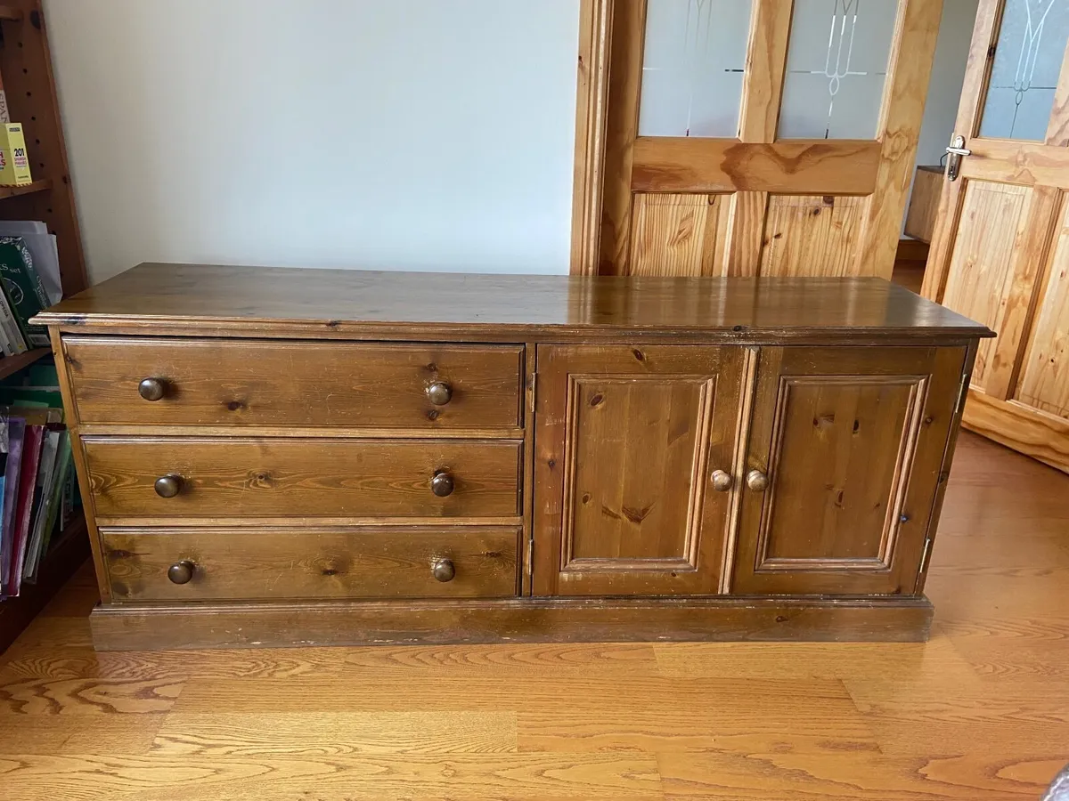 TV unit - Image 1