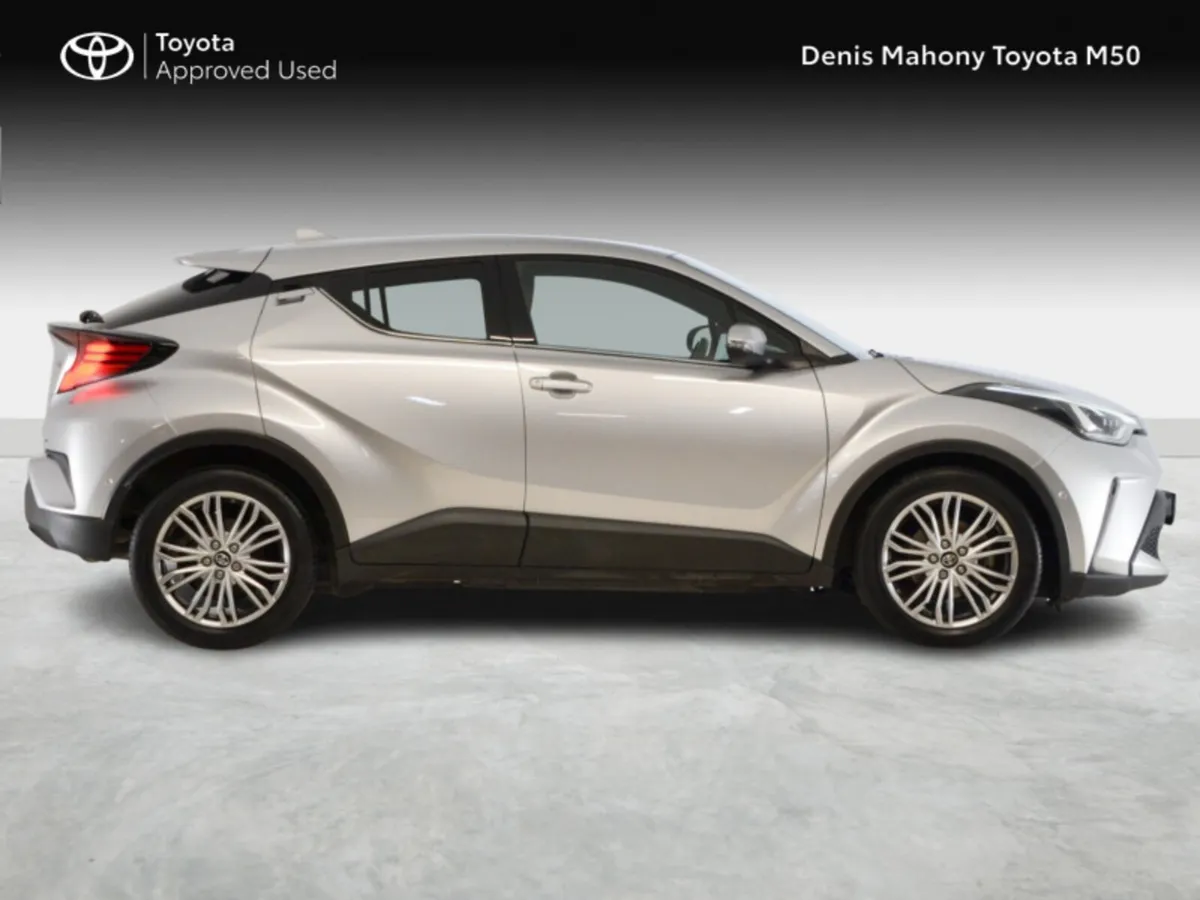 Toyota C-HR HYBRID SOL - Image 3