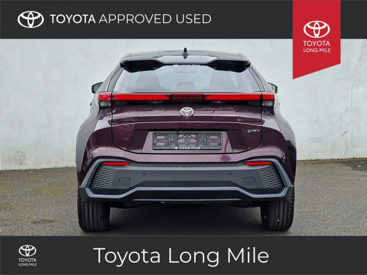 Toyota C-HR 1.8 Hybrid Sport + (Delivery Mileage o - Image 4