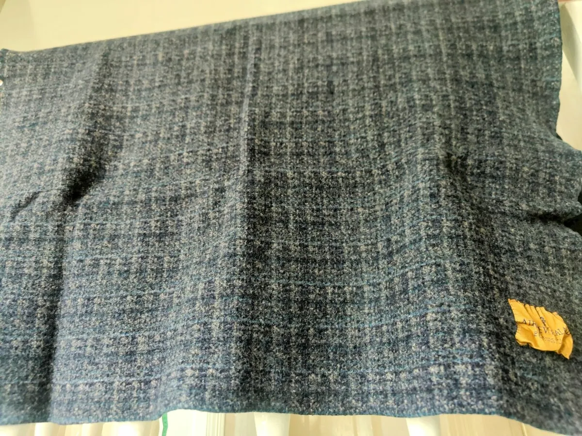 NEW Pure Lambswool Lounge Blanket/Throw Rug Air NZ - Image 3