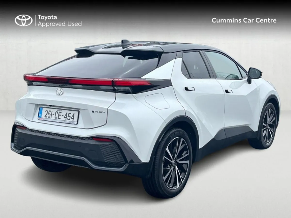 Toyota C-HR C-hr Phev SOL - Image 2