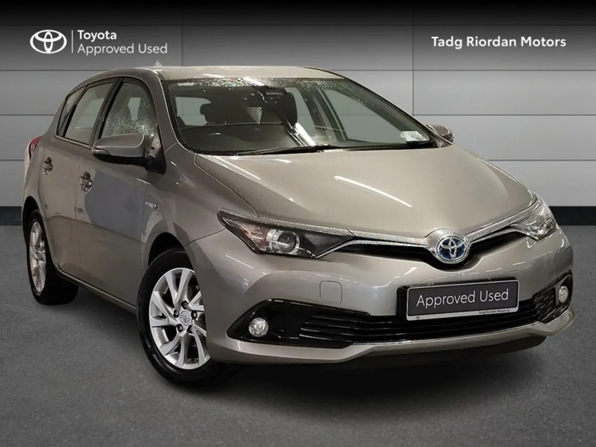 Toyota Auris 1.8 Vvt-i Icon HEV CVT 5DR Auto A - Image 1