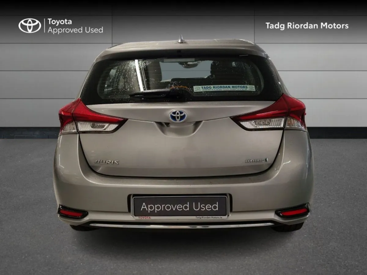 Toyota Auris 1.8 Vvt-i Icon HEV CVT 5DR Auto A - Image 4