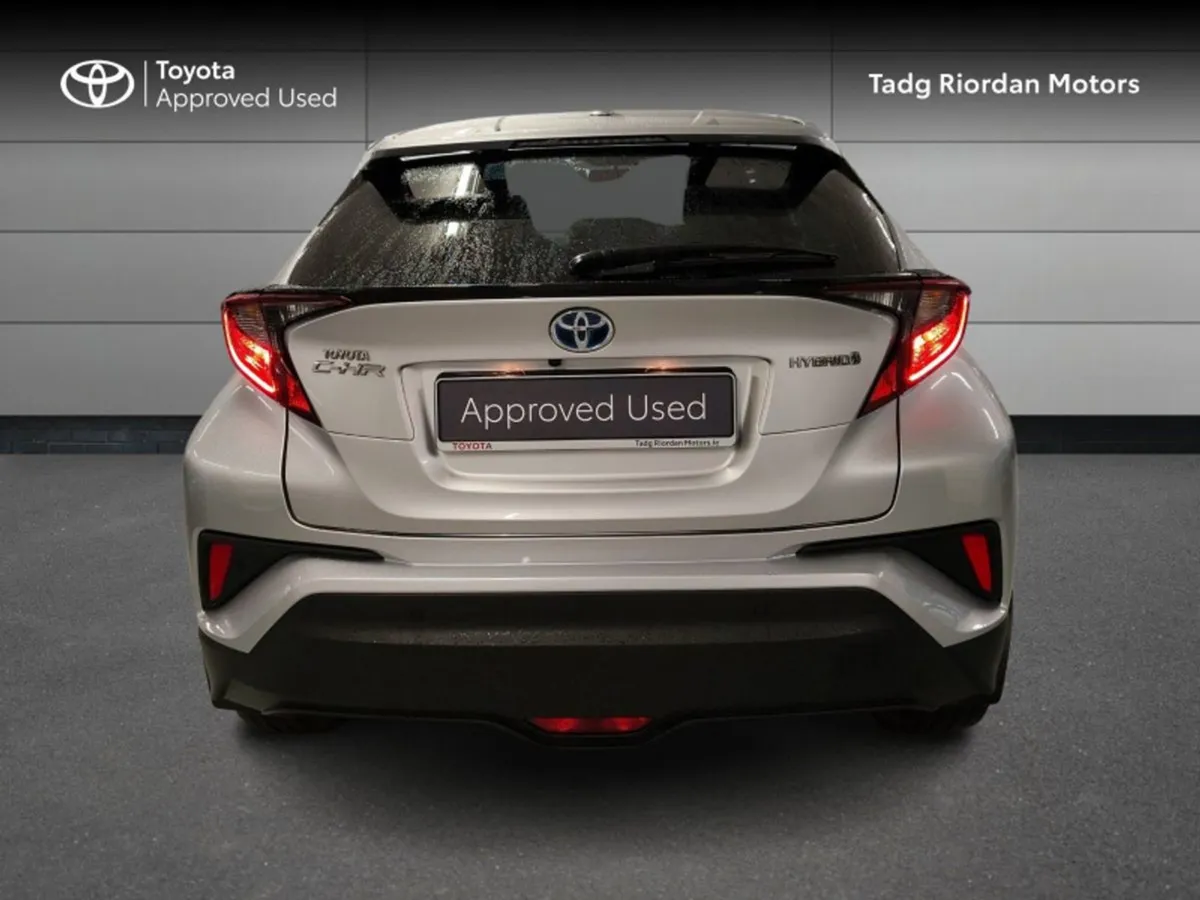Toyota C-HR Hybrid Sport 4DR Auto - Image 4