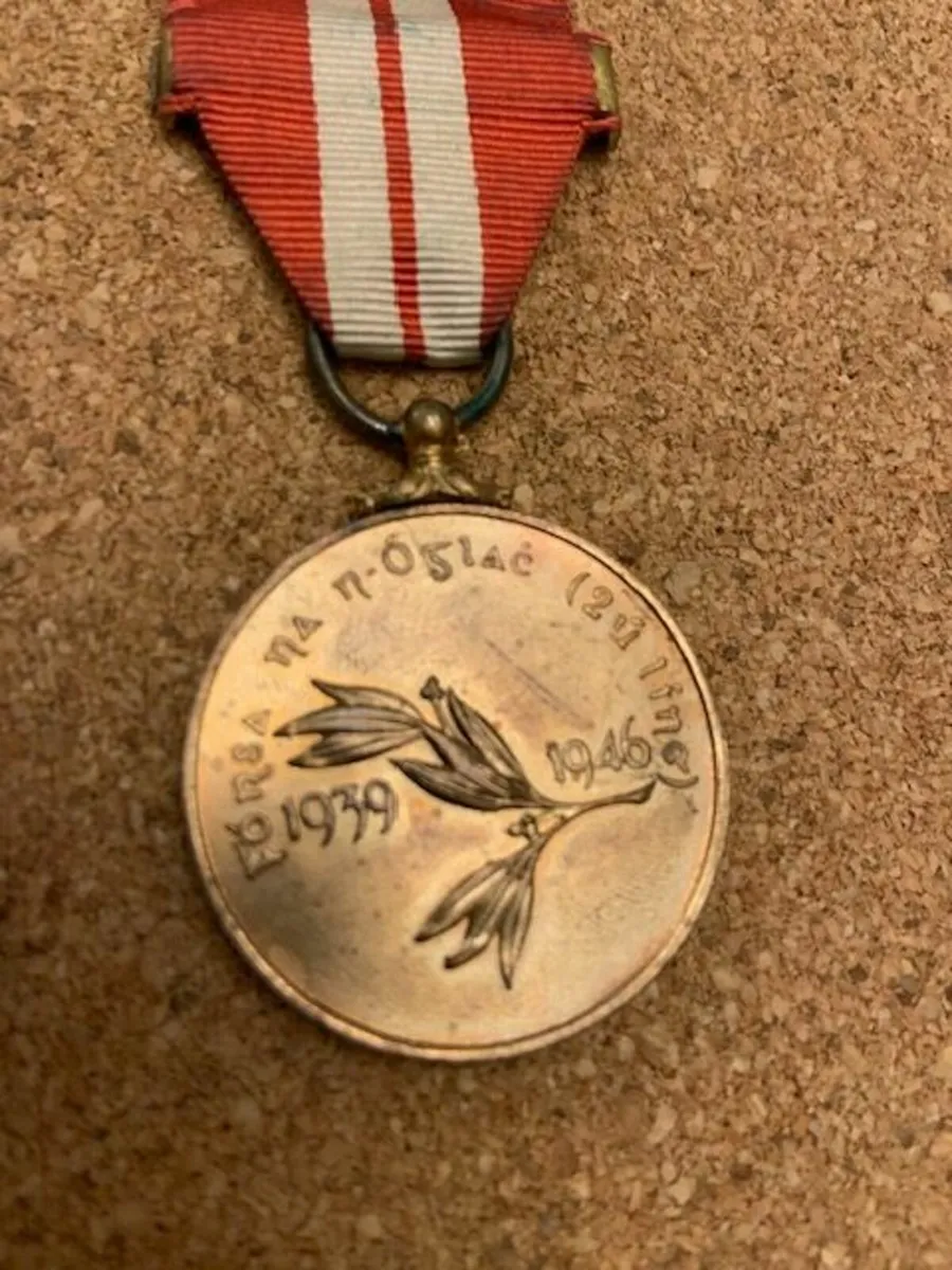 Fórsa na nÓglach-2nd Line Reserve - Medals - Image 4