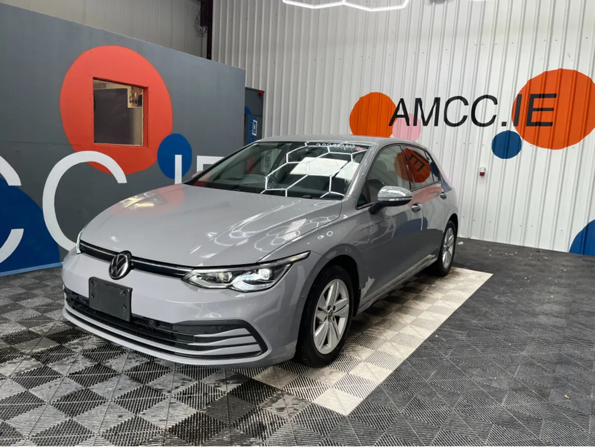 Volkswagen Golf 1.0 PETROL HYBRID / 60k KMs / REVE - Image 3