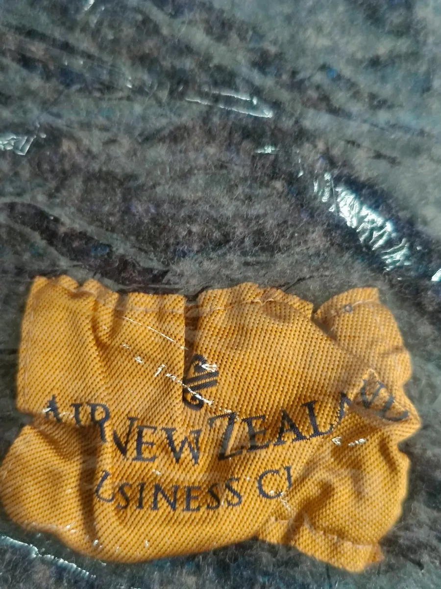 NEW Pure Lambswool Lounge Blanket/Throw Rug Air NZ - Image 4