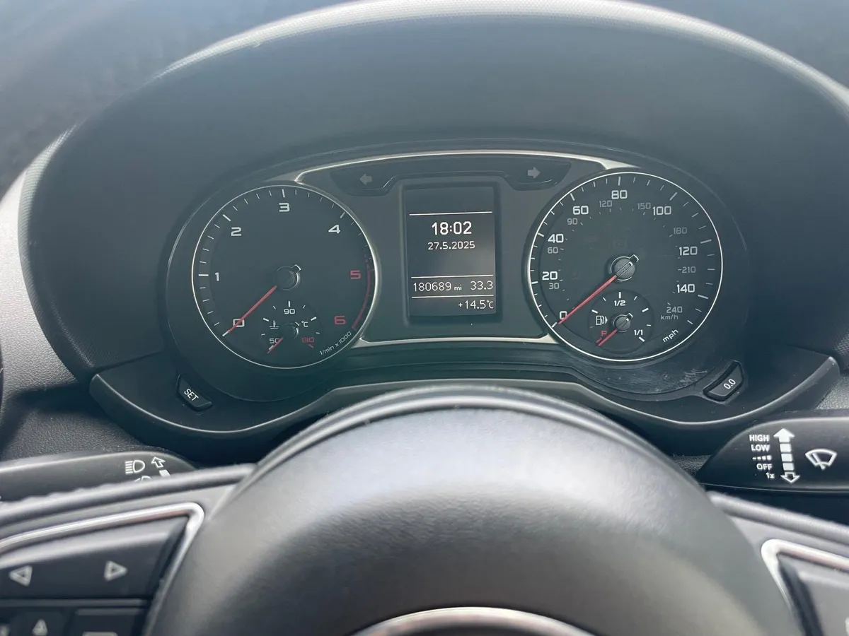 Audi A1 1.6TDI Sport - Image 3