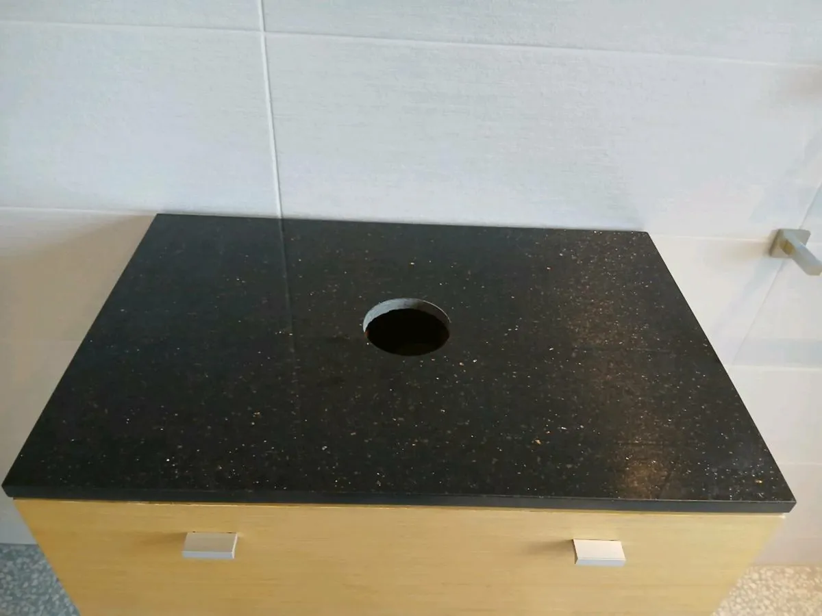 New. Granite and Oak bathroom unit - Image 2