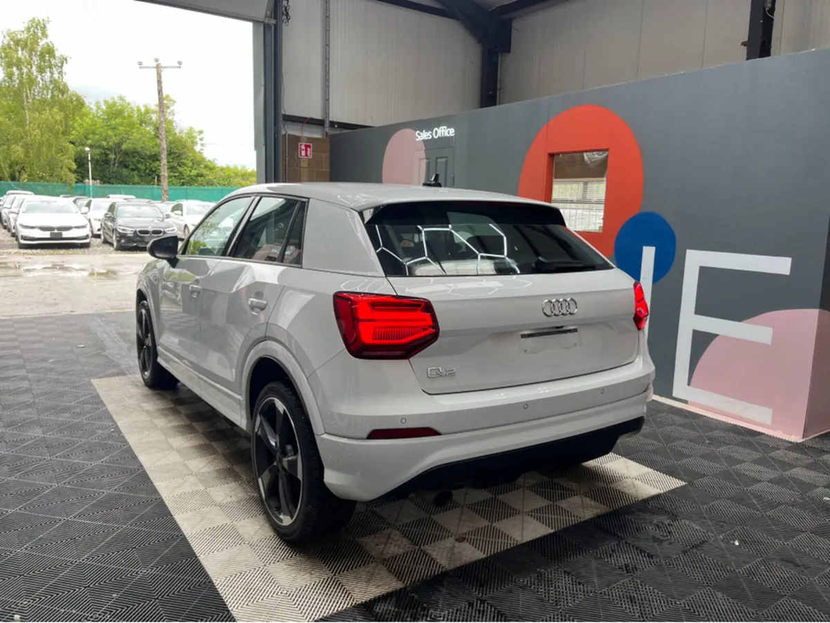 Audi Q2 1.0 PETROL / 79k KMs / HEATED SEATS , REVE - Image 4