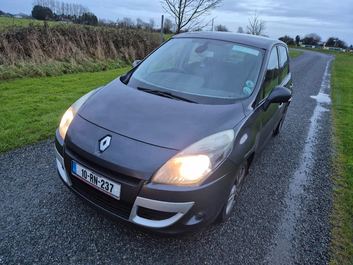 Renault Scenic 1.5 TOM TOM - Image 2