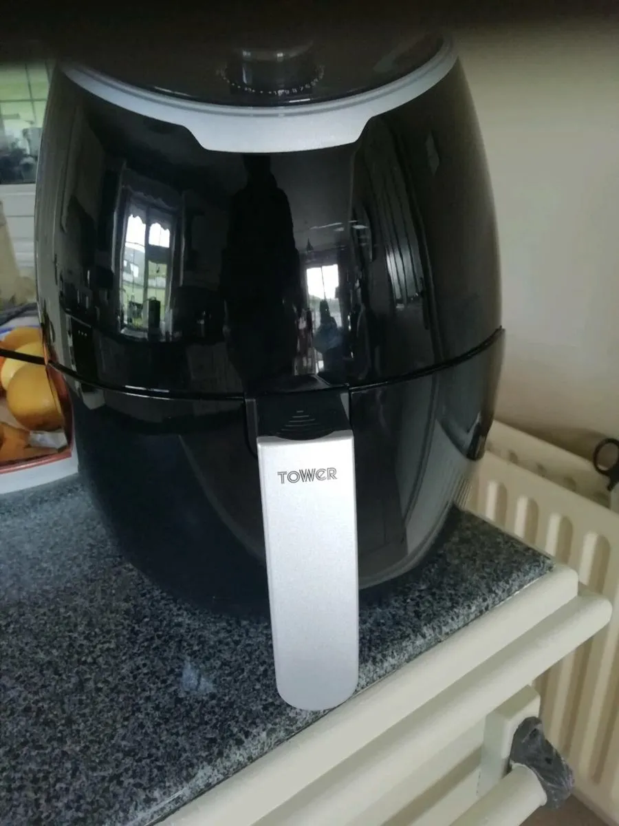 Air fryer - Image 2