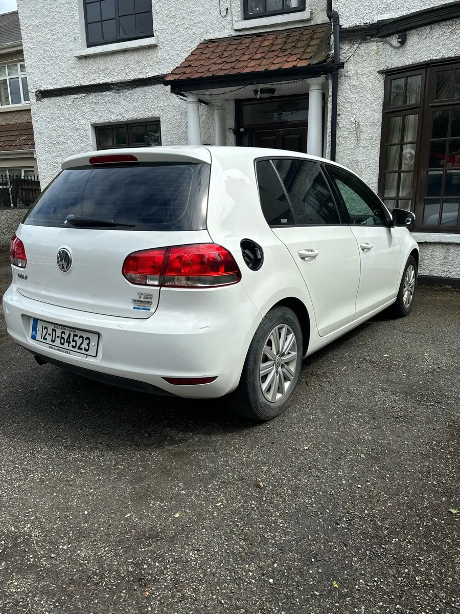 2012 Volkswagen Golf - Image 4