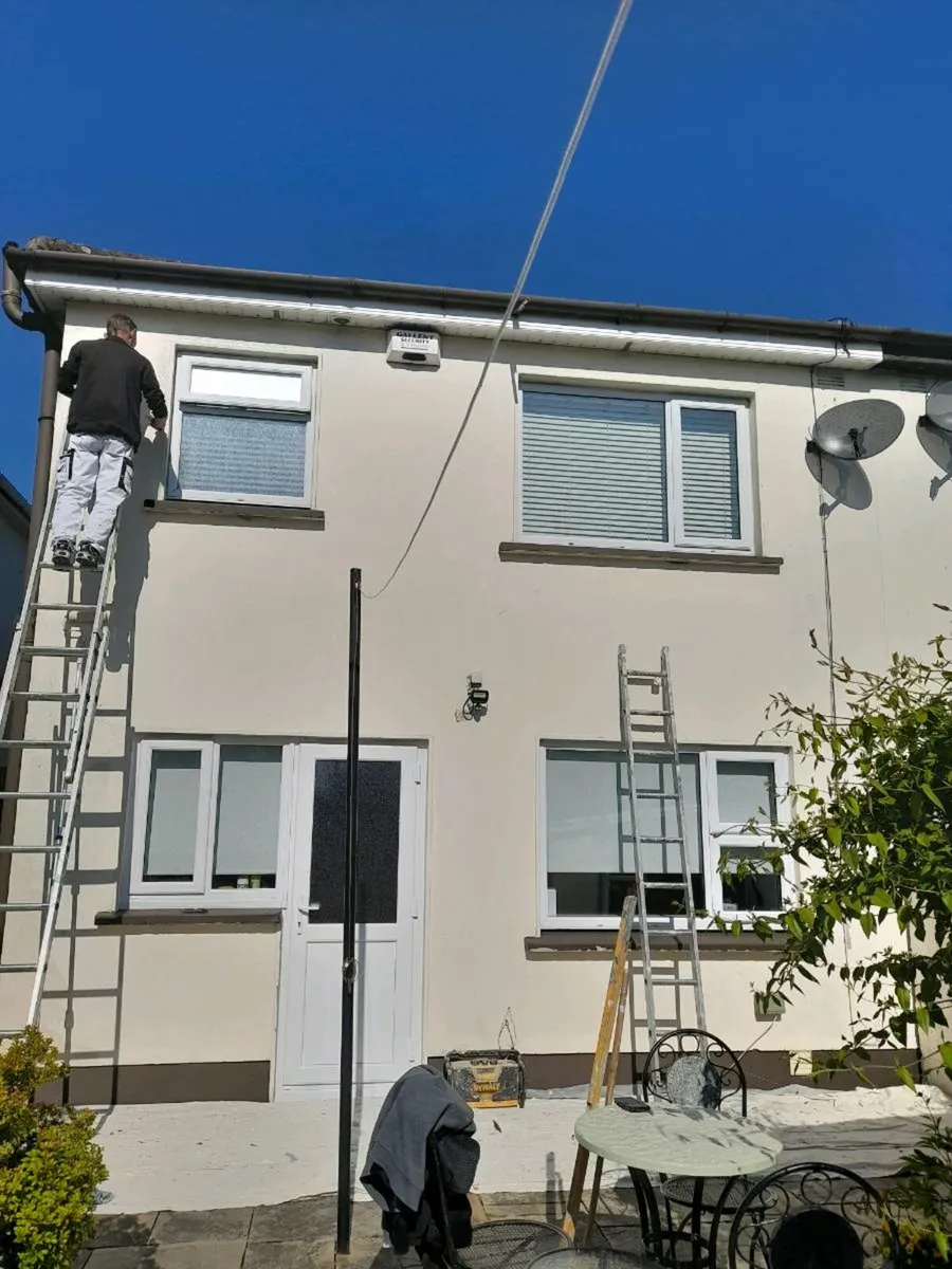Painter and decorator - Image 2
