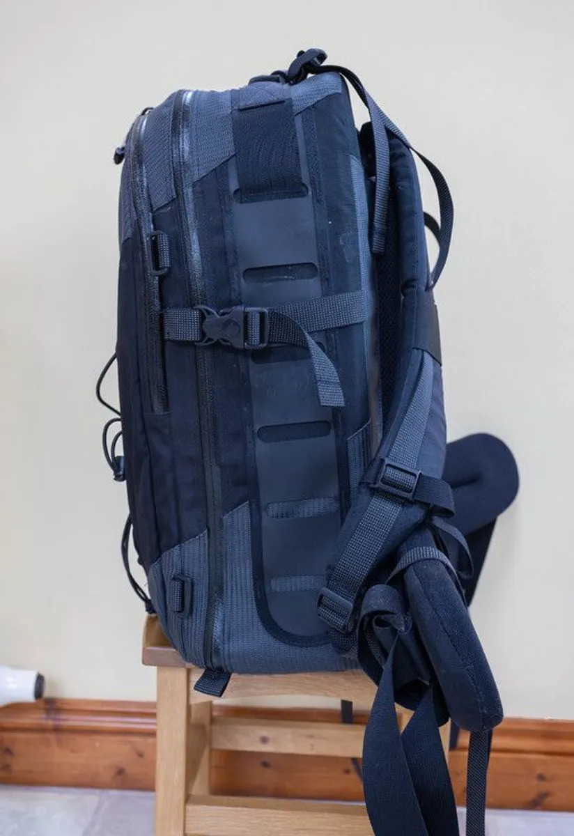 Lowepro camera backpack - Image 3