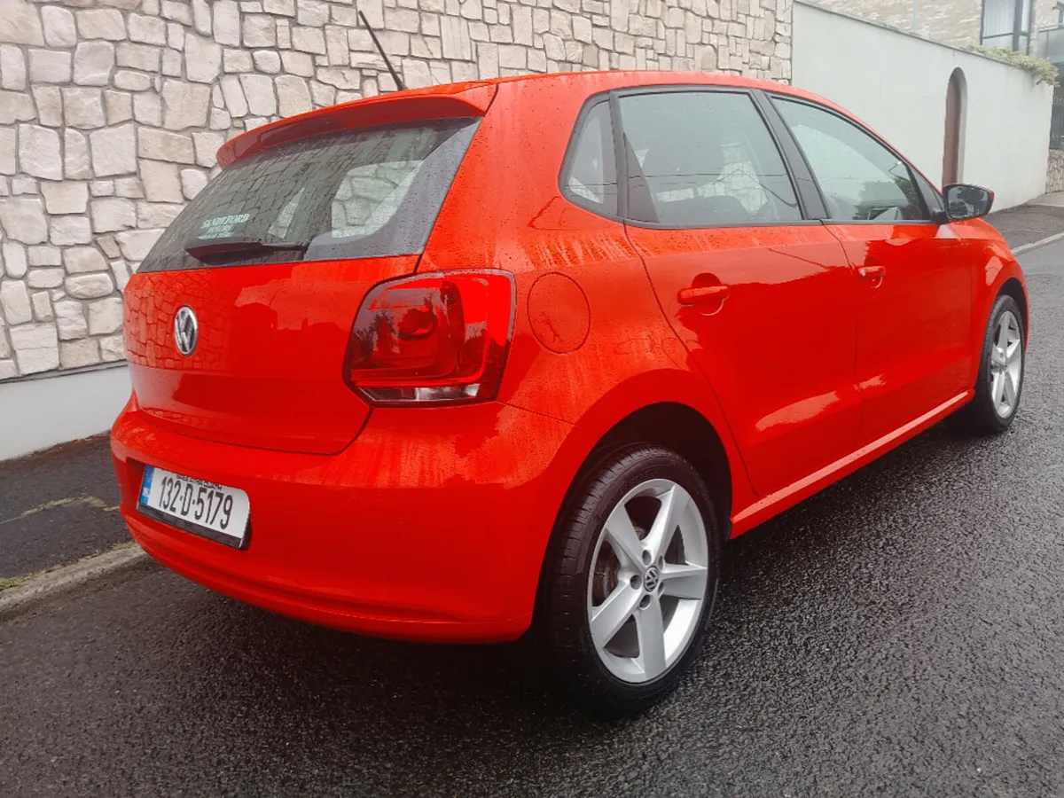 Volkswagen Polo CL 1.2 M5F 5DR 70HP - Image 3