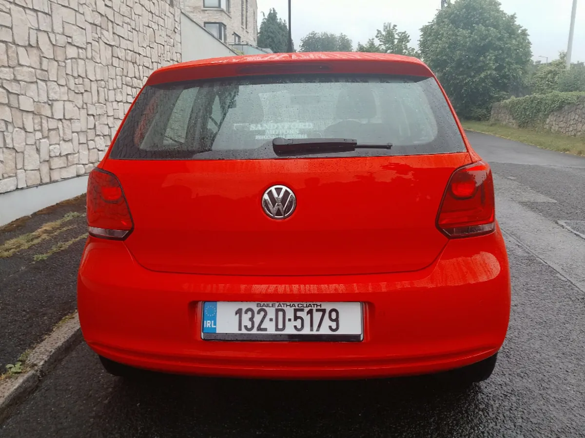 Volkswagen Polo CL 1.2 M5F 5DR 70HP - Image 4