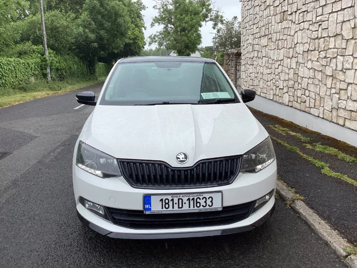 Skoda Fabia Monte Carlo 1.0tsi 95HP 4DR - Image 3