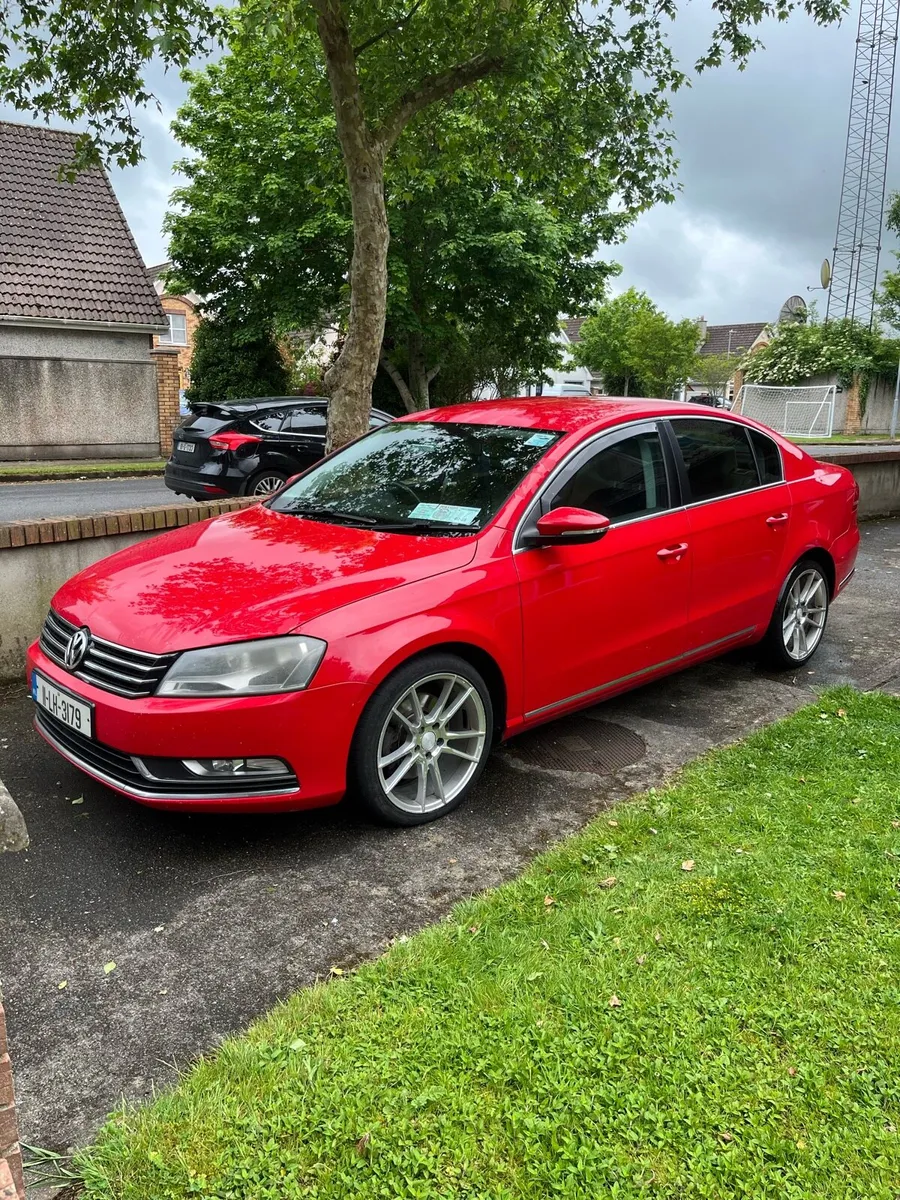 2011 Passat - Image 1