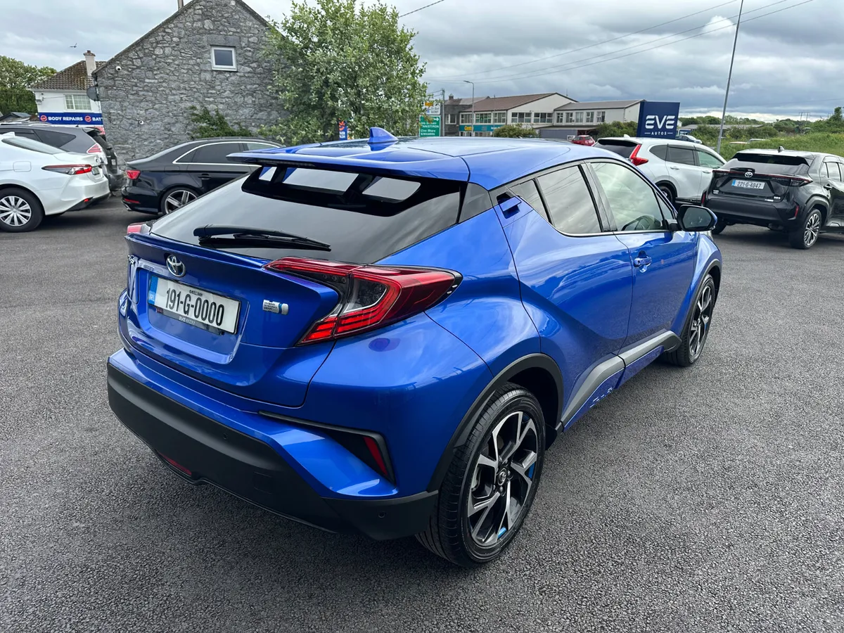 Top Spec - Leather interior - Self Charge Hybrid - Image 3