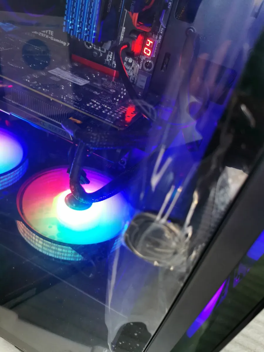 PC GAMING COMPUTER - Image 3