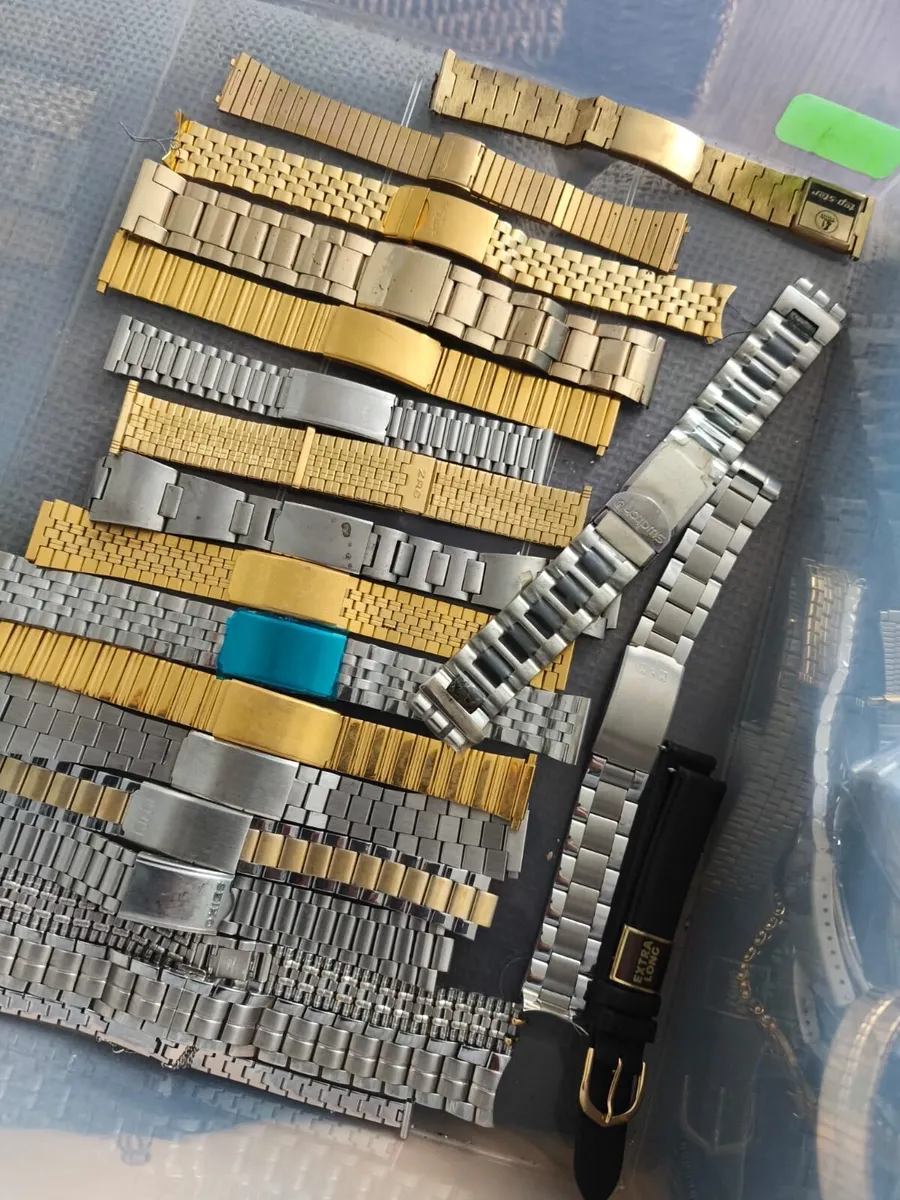 75 Loose watch straps - Image 3