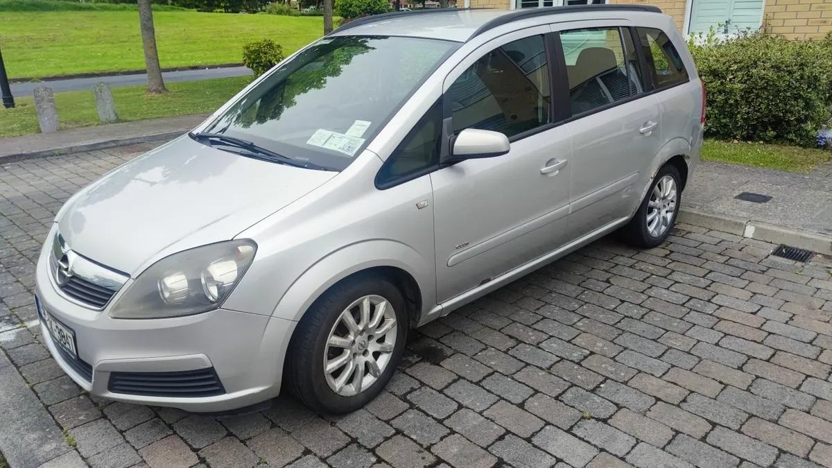 Opel Zafira 2005 - Image 2