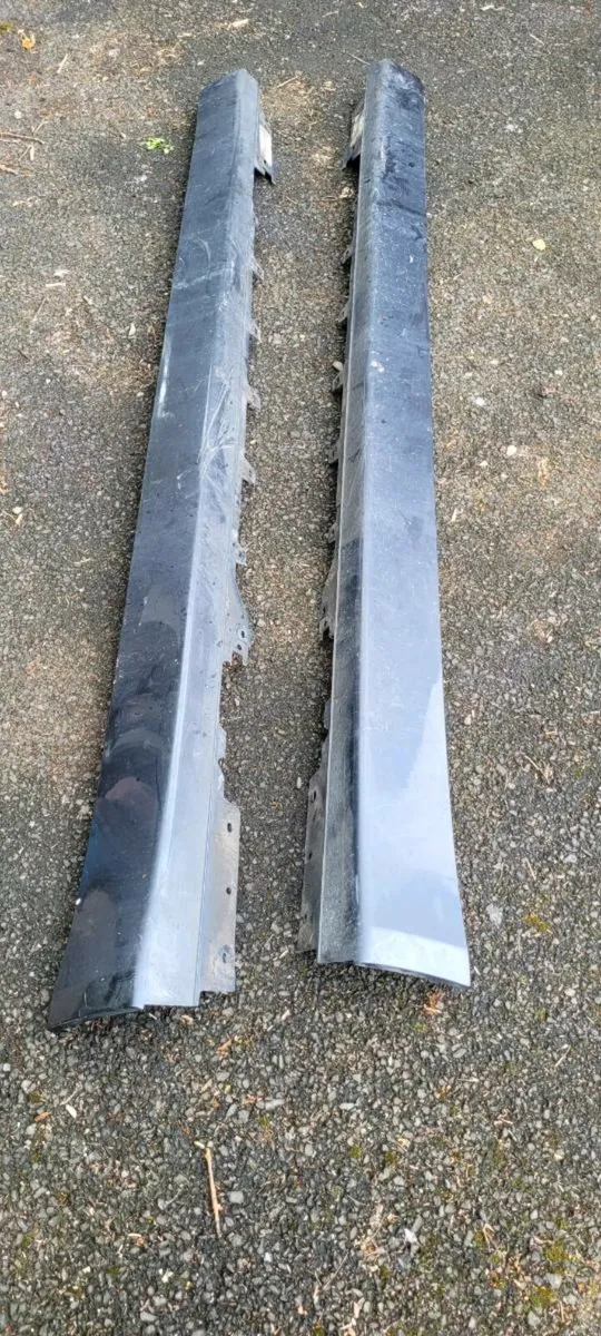 Bmw 420d side skirts - Image 1