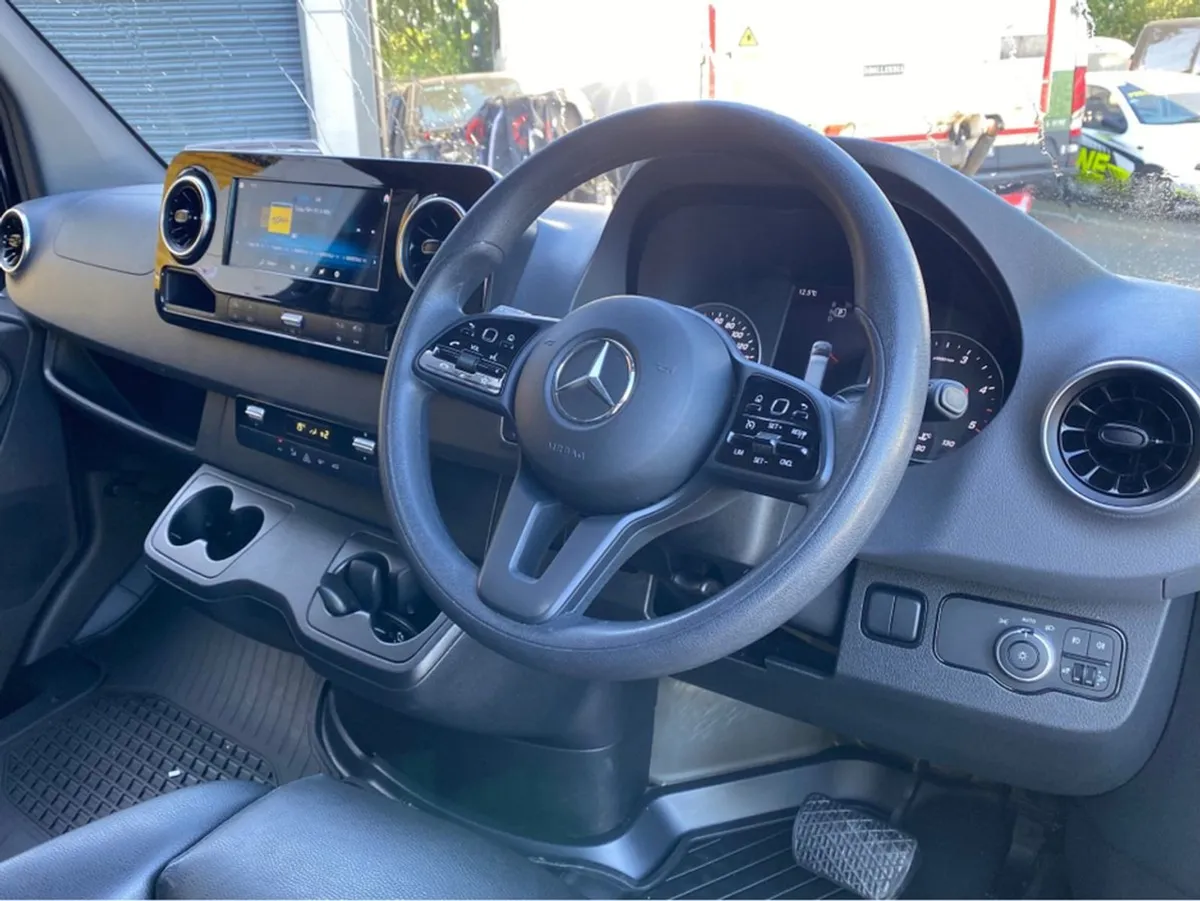 Mercedes-Benz Sprinter 317/43 Auto EU6 6DR - Image 2