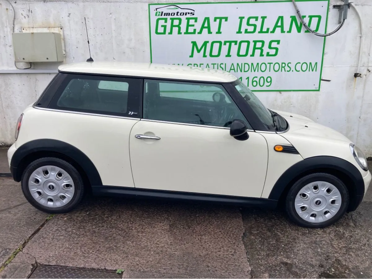 MINI HATCH 1.4 4 Seats 3DR First ONE - Image 4