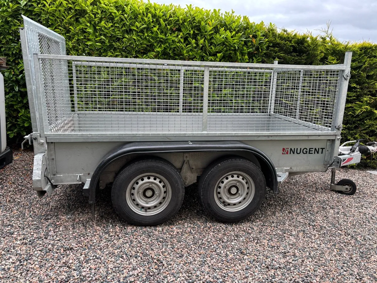 Trailer - Image 1