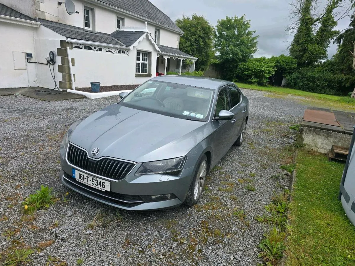 Skoda Superb - Image 2