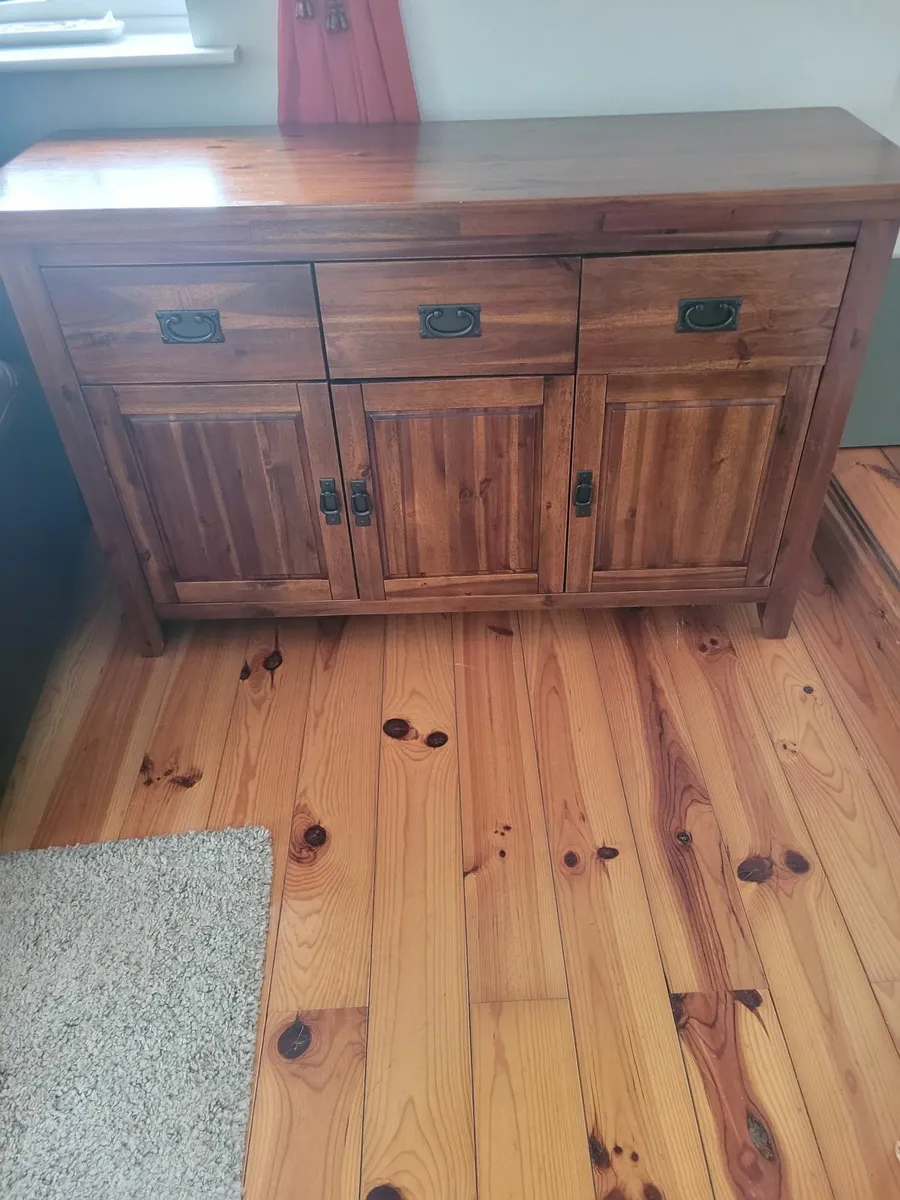 Solid oak press
