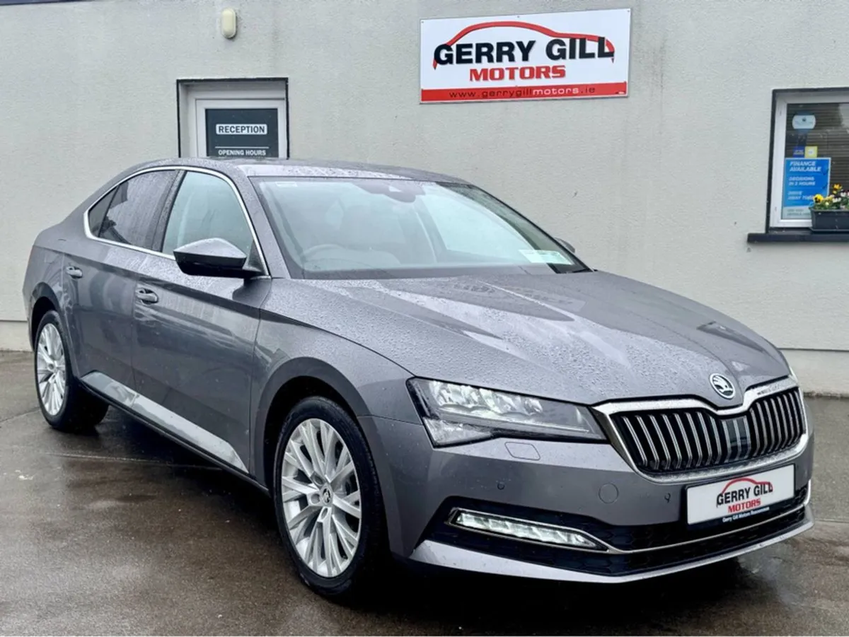 Skoda Superb Style 2.0 TDI 150HP DSG 5DR - Image 1