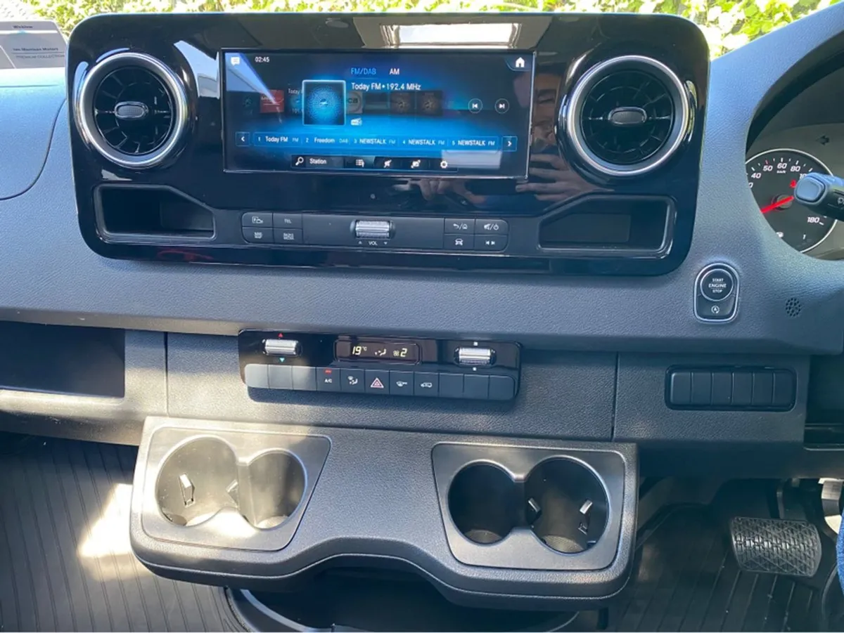 Mercedes-Benz Sprinter 317/43 Auto - Image 3