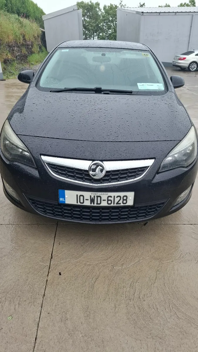 Vauxhall Astra 2010 - Image 3