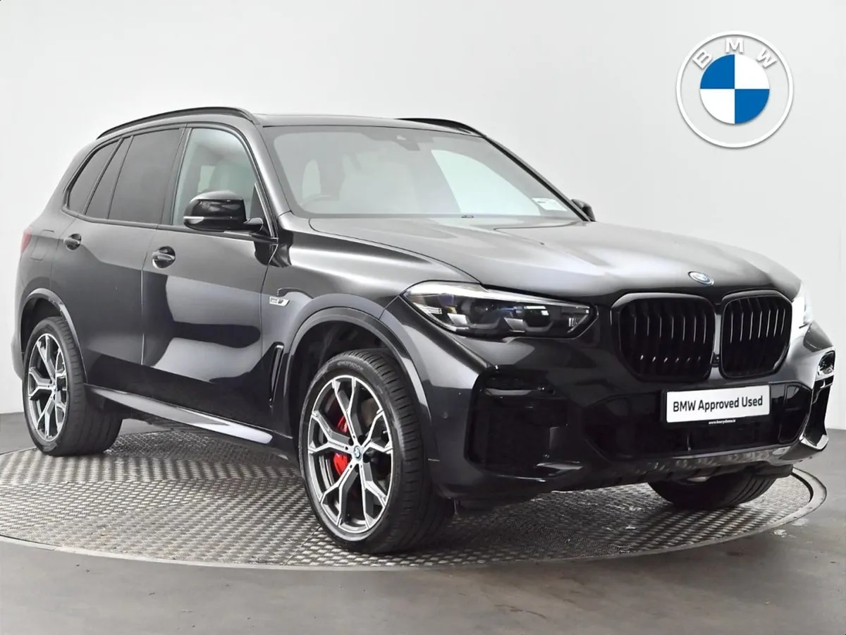 BMW X5 Xdrive45e M Sport - Image 1