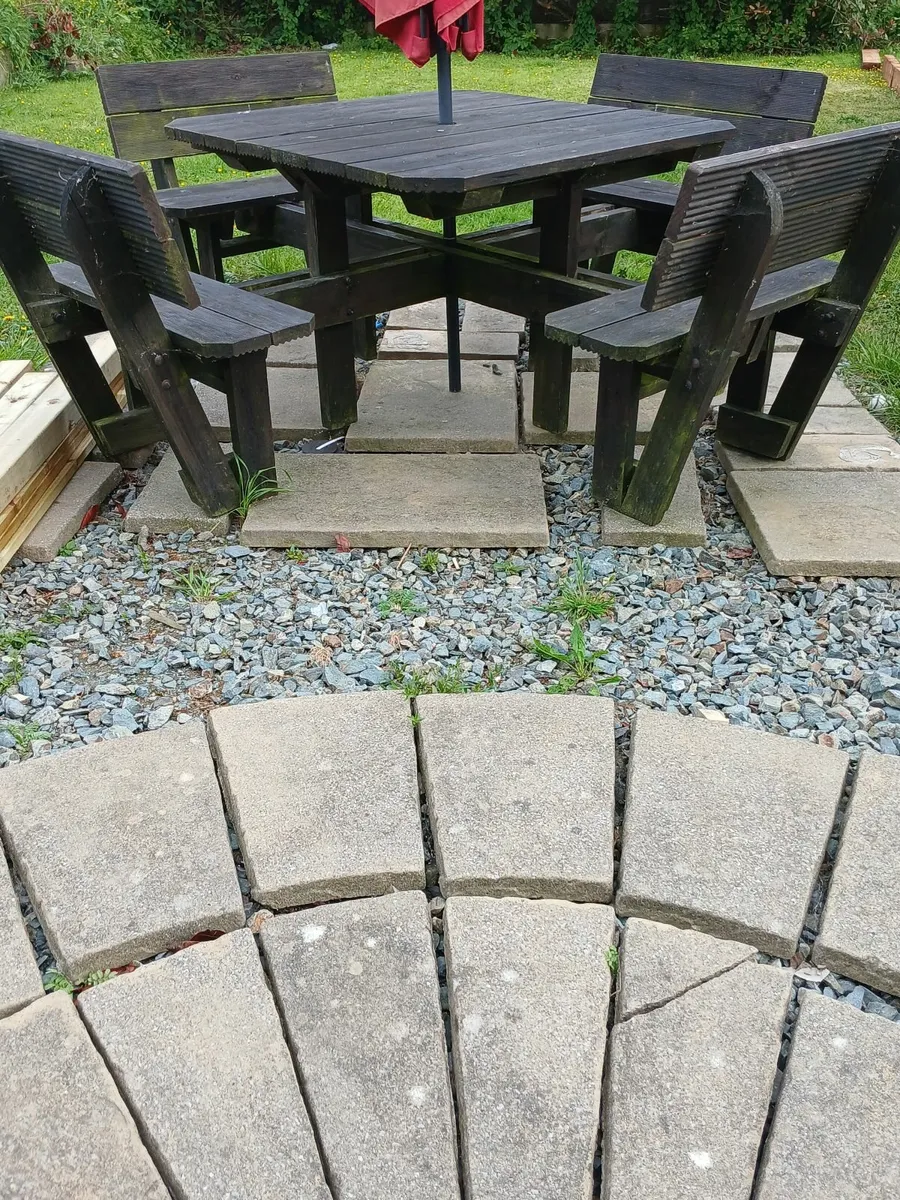 Stone patio - Image 2